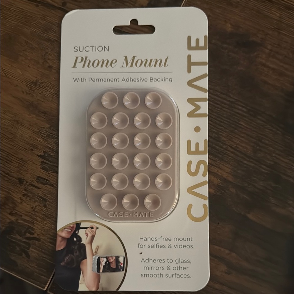 Case-Mate Suction Phone Mount - Gold